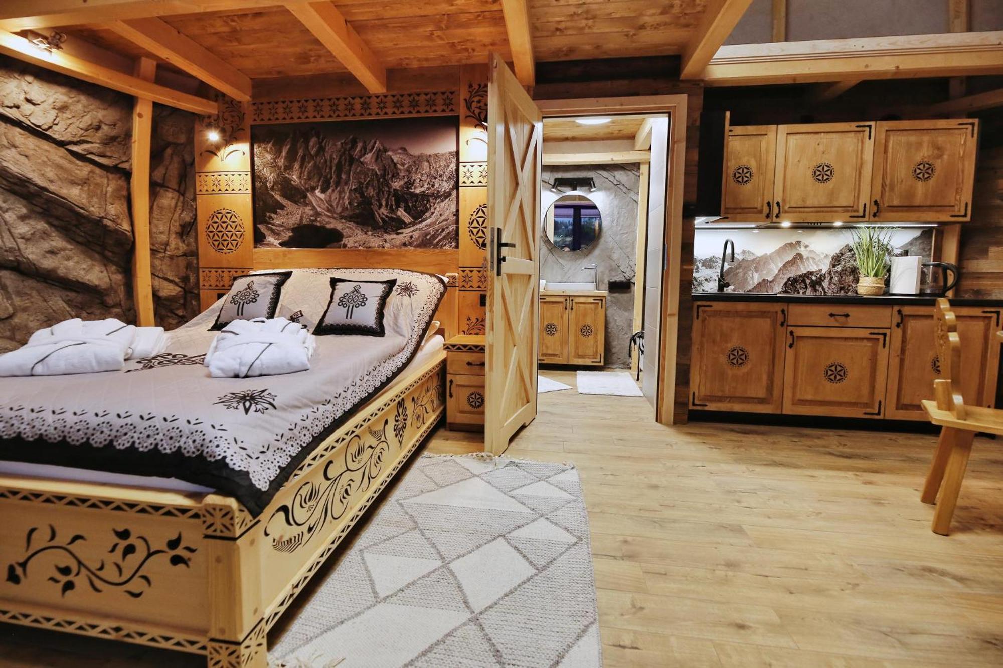Hotel Tatry Mountain Glamp Z Jacuzzi à Zakopane Extérieur photo