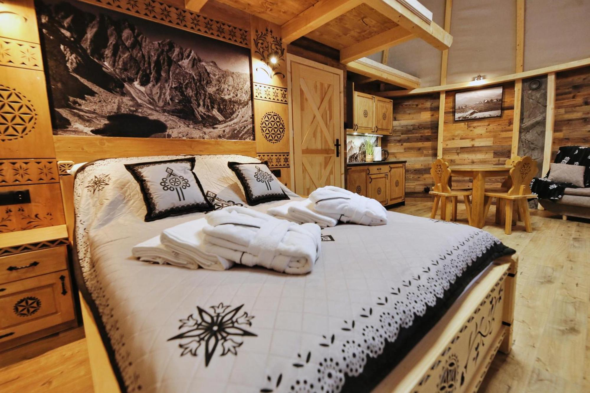 Hotel Tatry Mountain Glamp Z Jacuzzi à Zakopane Extérieur photo