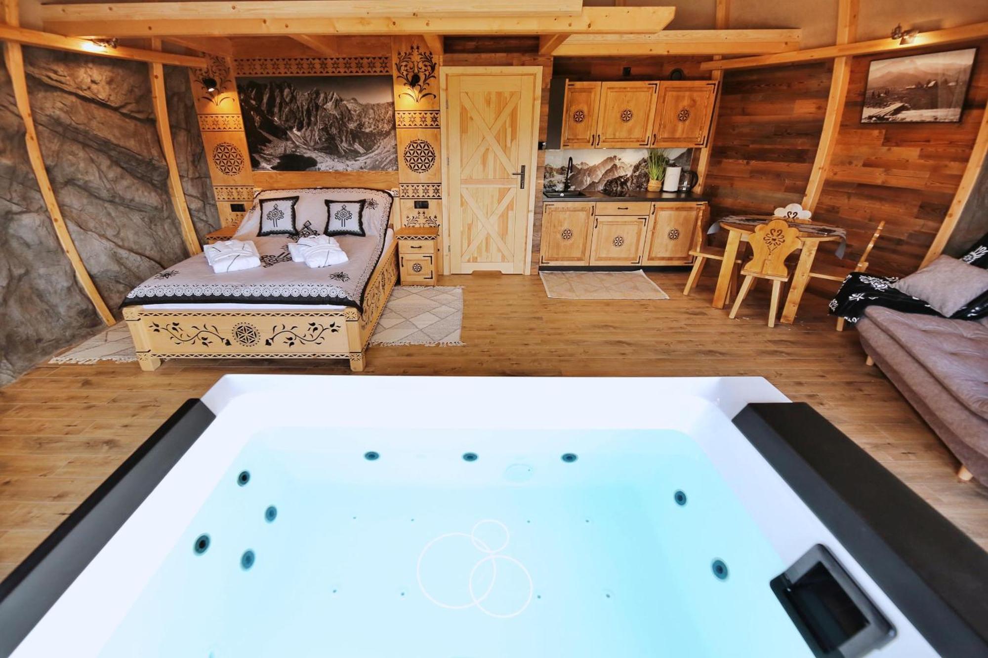 Hotel Tatry Mountain Glamp Z Jacuzzi à Zakopane Extérieur photo
