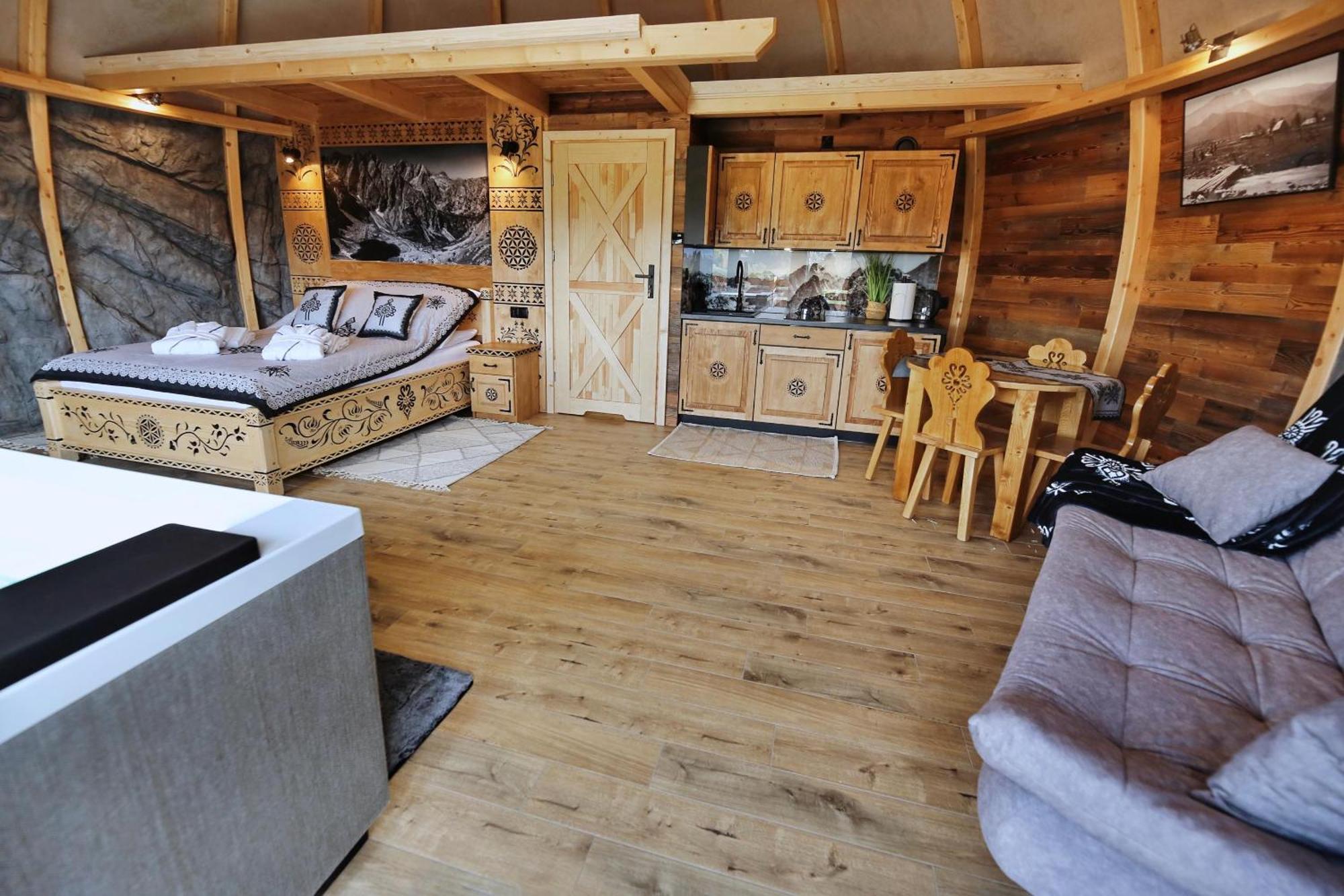 Hotel Tatry Mountain Glamp Z Jacuzzi à Zakopane Extérieur photo